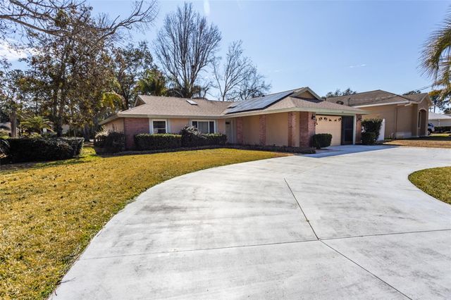 173 WELLINGTON DRIVE, Palm Coast, FL 32164