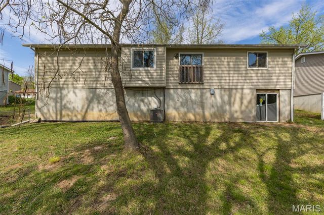 816 Ruth Avenue, Festus, MO 63028