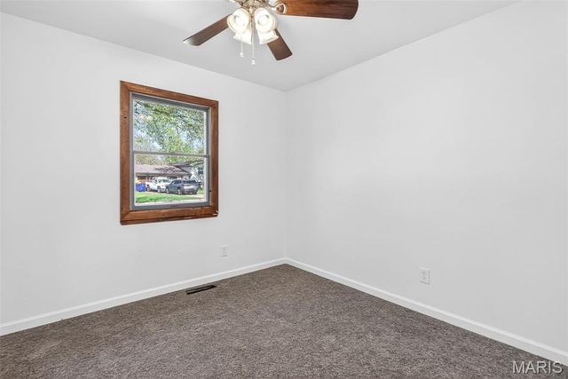 816 Ruth Avenue, Festus, MO 63028