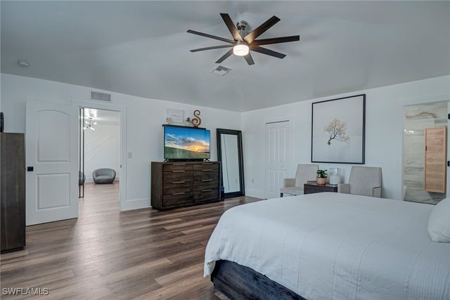 600 SW 18th ST, Cape Coral, FL 33991