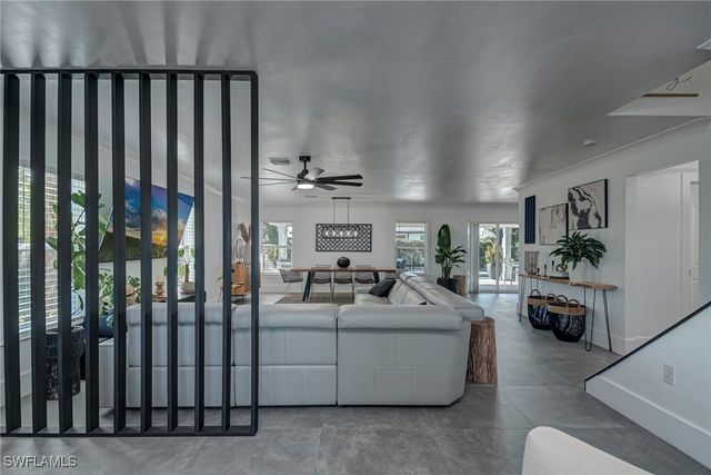 600 SW 18th ST, Cape Coral, FL 33991