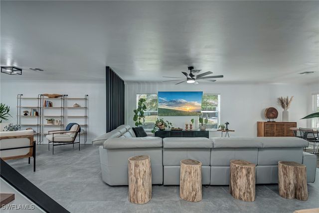 600 SW 18th ST, Cape Coral, FL 33991