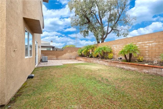 16414 Twinberry Court, Fontana, CA 92336