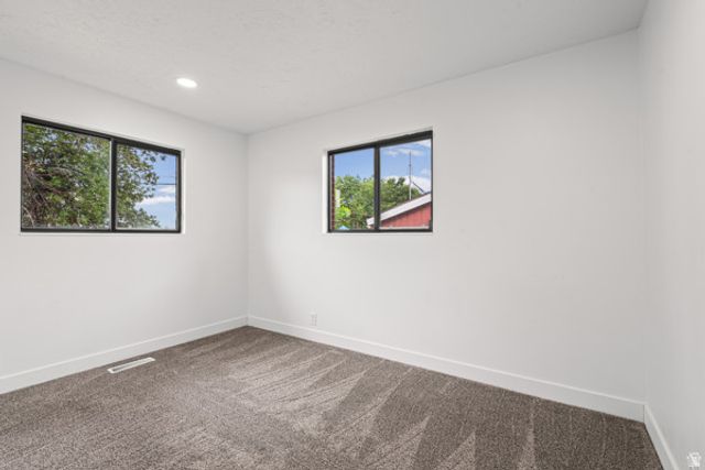 1016 S 400 W, Bountiful, UT 84010