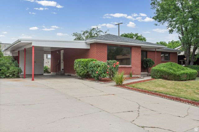 1016 S 400 W, Bountiful, UT 84010