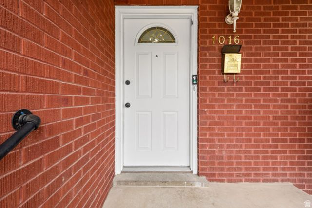 1016 S 400 W, Bountiful, UT 84010
