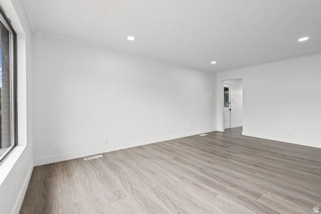 1016 S 400 W, Bountiful, UT 84010