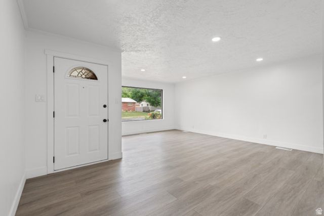 1016 S 400 W, Bountiful, UT 84010