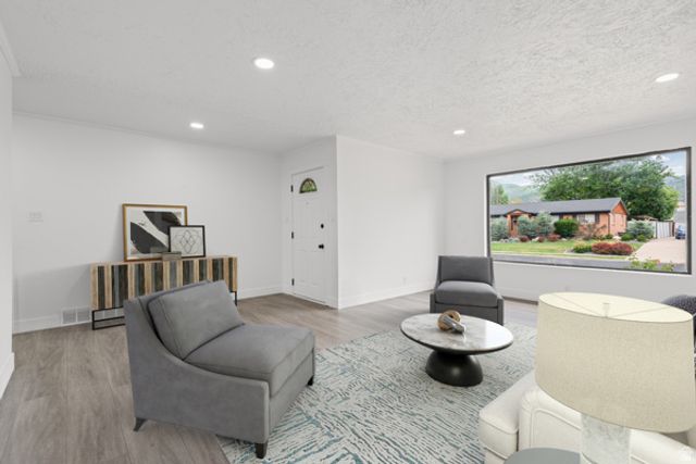1016 S 400 W, Bountiful, UT 84010
