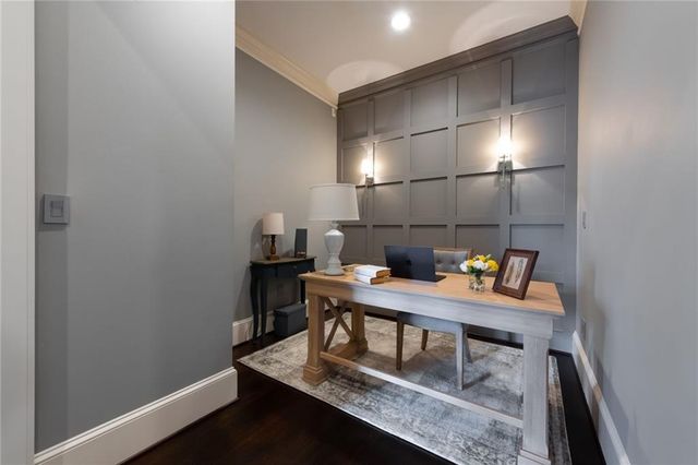 77 Peachtree Place NE 506, Atlanta, GA 30309