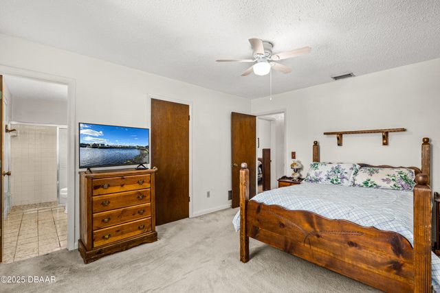 693 Reillys Road, Port Orange, FL 32127