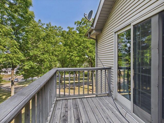 4232 Sprecher Road, Madison, WI 53718