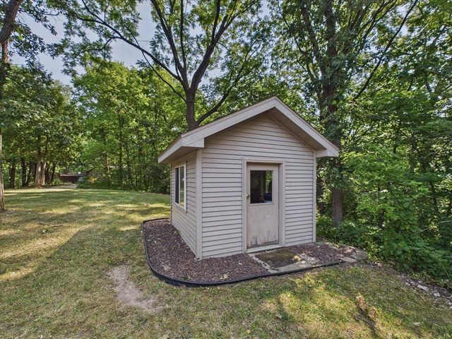 4232 Sprecher Road, Madison, WI 53718