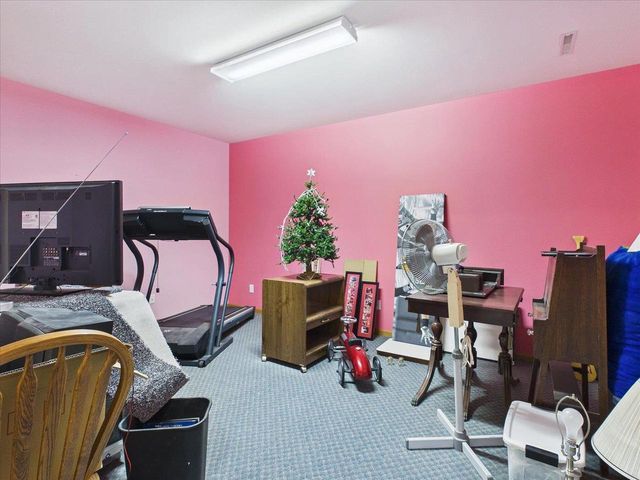 4232 Sprecher Road, Madison, WI 53718