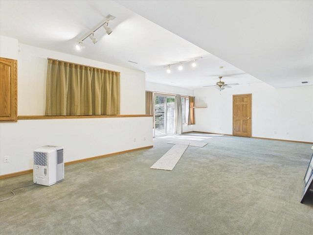 4232 Sprecher Road, Madison, WI 53718