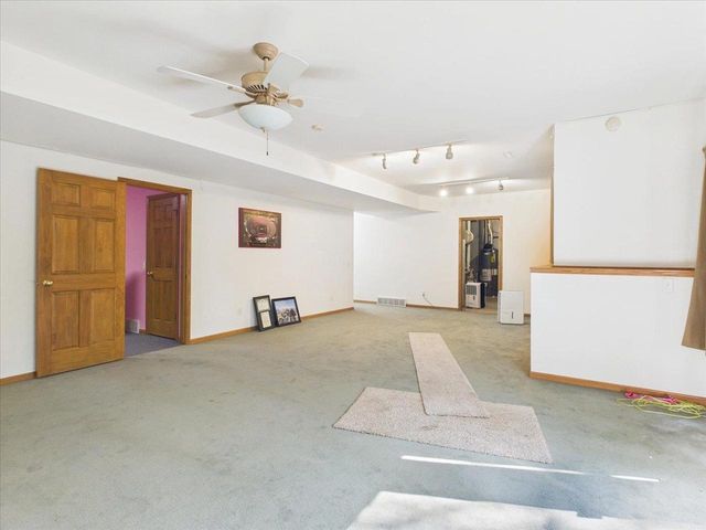 4232 Sprecher Road, Madison, WI 53718