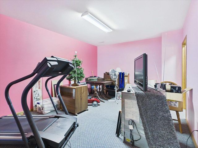 4232 Sprecher Road, Madison, WI 53718