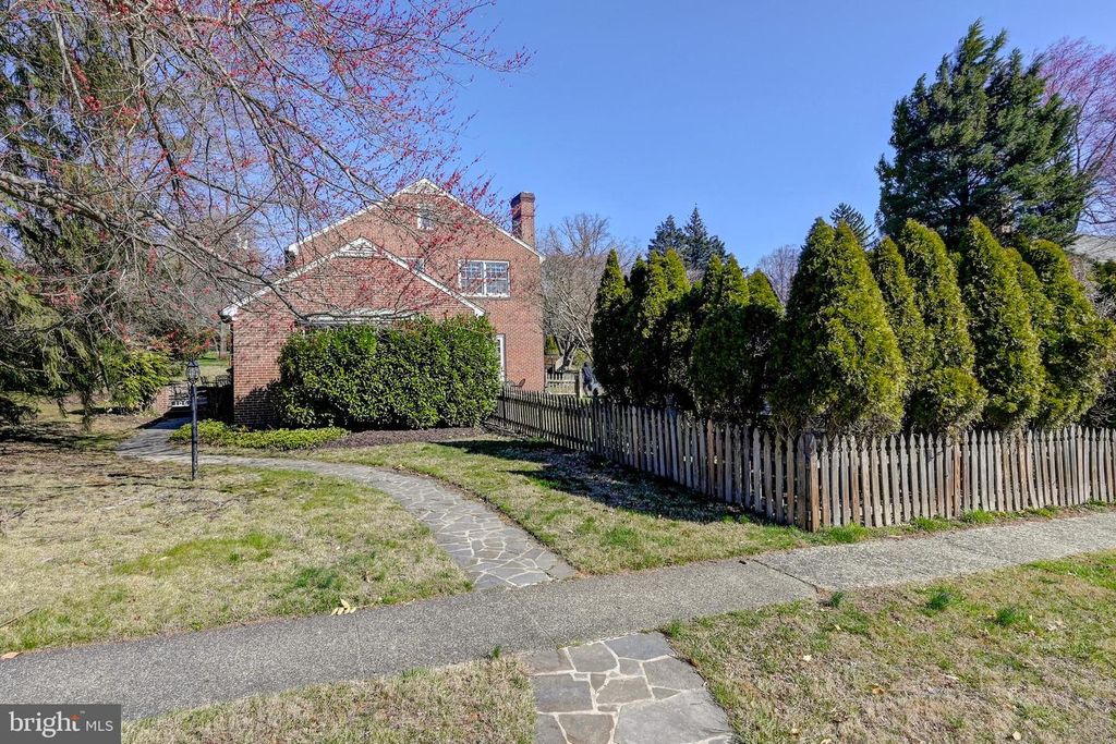 106 HOMELAND AVE, Baltimore, MD 21212