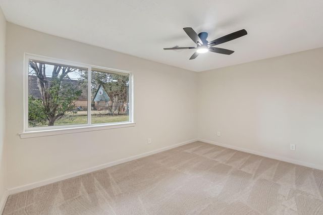 5506 Elm Tree Drive, Houston, TX 77048