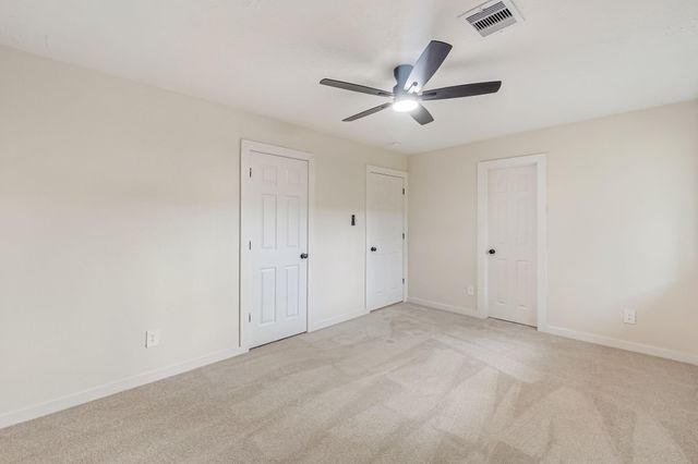 5506 Elm Tree Drive, Houston, TX 77048