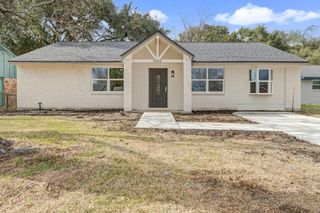 5506 Elm Tree Drive, Houston, TX 77048