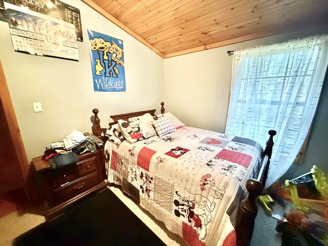 87 Old Mill Rd, Pine Knot, KY 42635