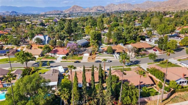 1240 Blazewood, Riverside, CA 92507