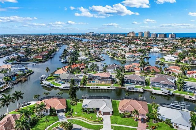 260 Marquesas CT, Marco Island, FL 34145