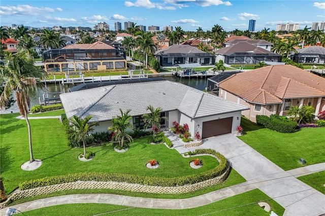 260 Marquesas CT, Marco Island, FL 34145
