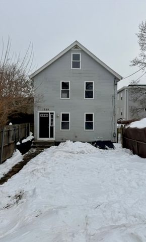 229 Franklin St, Fall River, MA 02720
