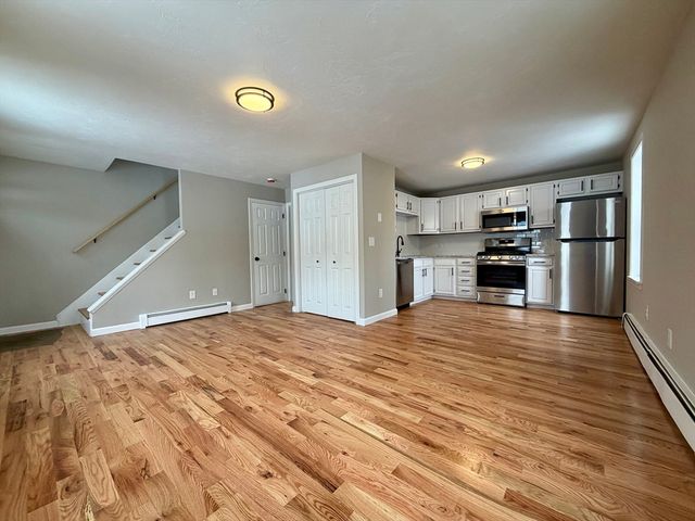 229 Franklin St, Fall River, MA 02720