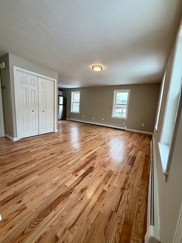 229 Franklin St, Fall River, MA 02720