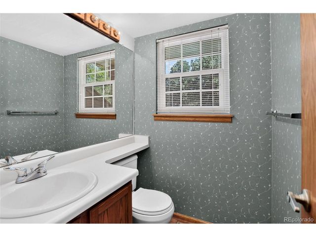 8085 Holland Ct D, Arvada, CO 80005