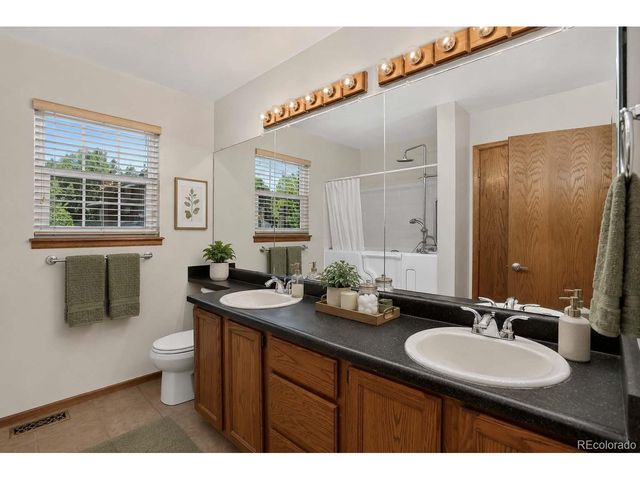 8085 Holland Ct D, Arvada, CO 80005