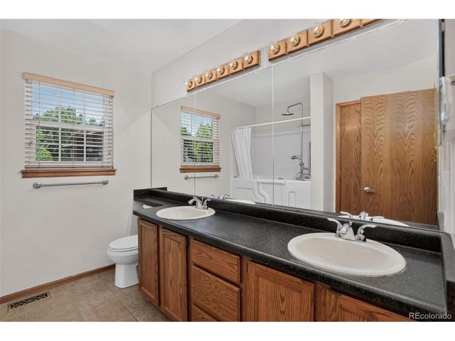 8085 Holland Ct D, Arvada, CO 80005