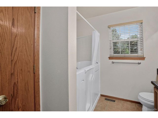 8085 Holland Ct D, Arvada, CO 80005