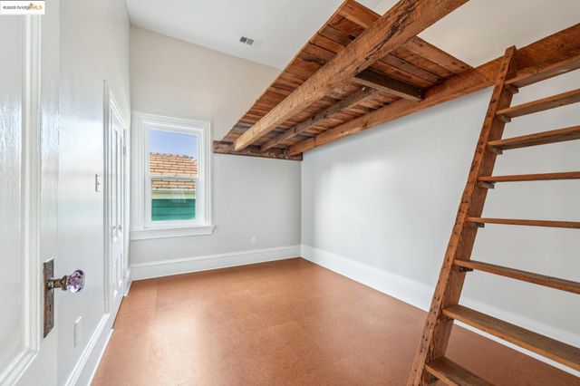 836 20th Street, Oakland, CA 94607