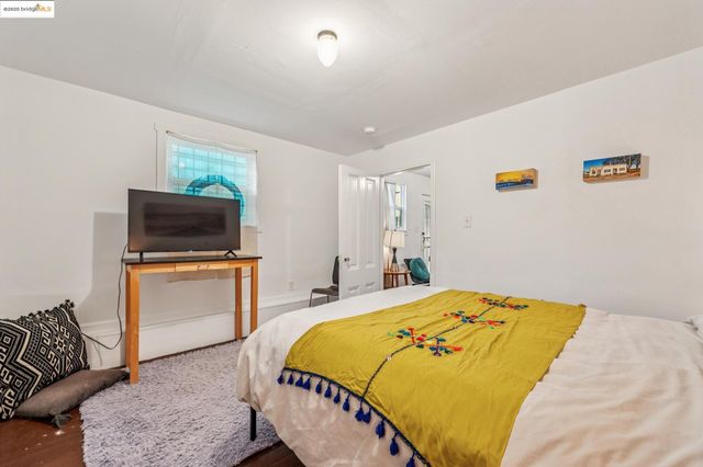 836 20th Street, Oakland, CA 94607