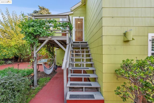 836 20th Street, Oakland, CA 94607