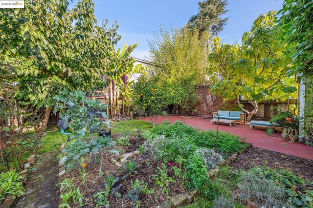 836 20th Street, Oakland, CA 94607
