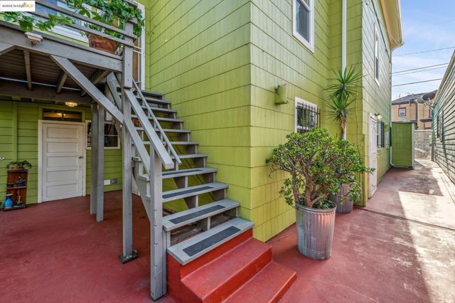 836 20th Street, Oakland, CA 94607