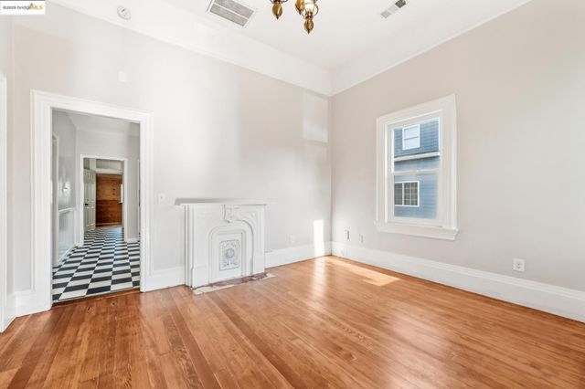 836 20th Street, Oakland, CA 94607