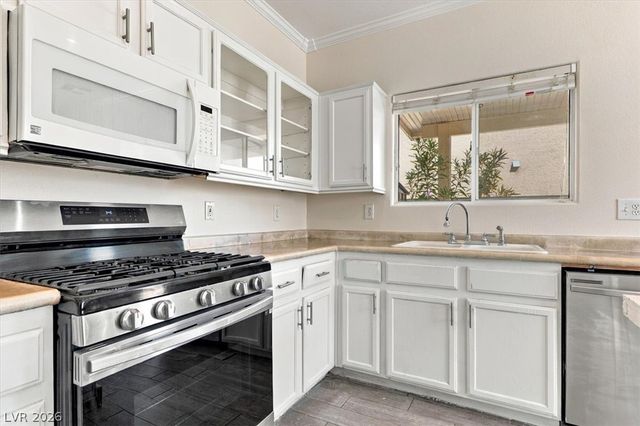 5846 Lee Fairy Court, Las Vegas, NV 89139