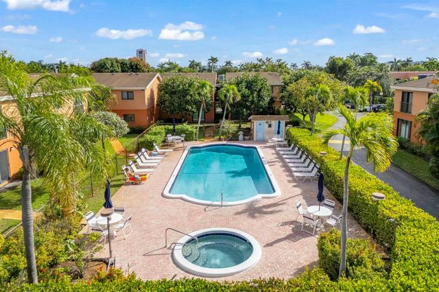 50 SE 12th Street 2330, Boca Raton, FL 33432