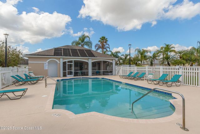 1825 Ficus Point Drive, Melbourne, FL 32940