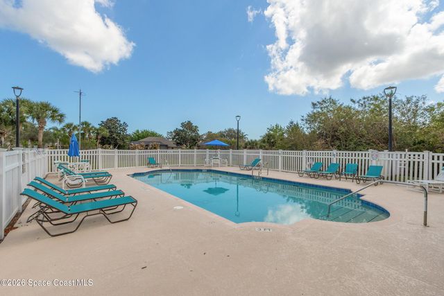 1825 Ficus Point Drive, Melbourne, FL 32940