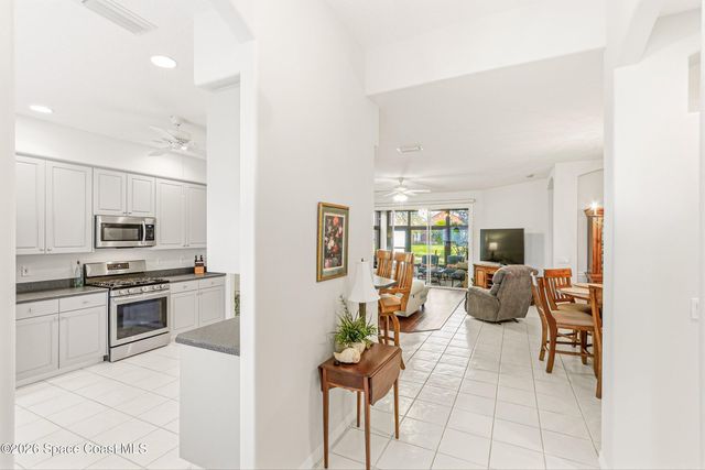 1825 Ficus Point Drive, Melbourne, FL 32940