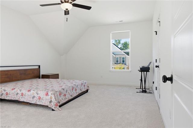 150 Hessian LOOP, Chesapeake, VA 23322