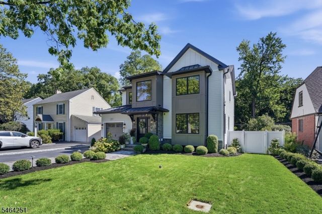 11 Marquette Rd, Montclair Twp., NJ 07043
