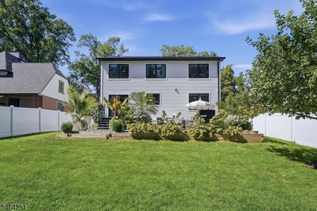 11 Marquette Rd, Montclair Twp., NJ 07043